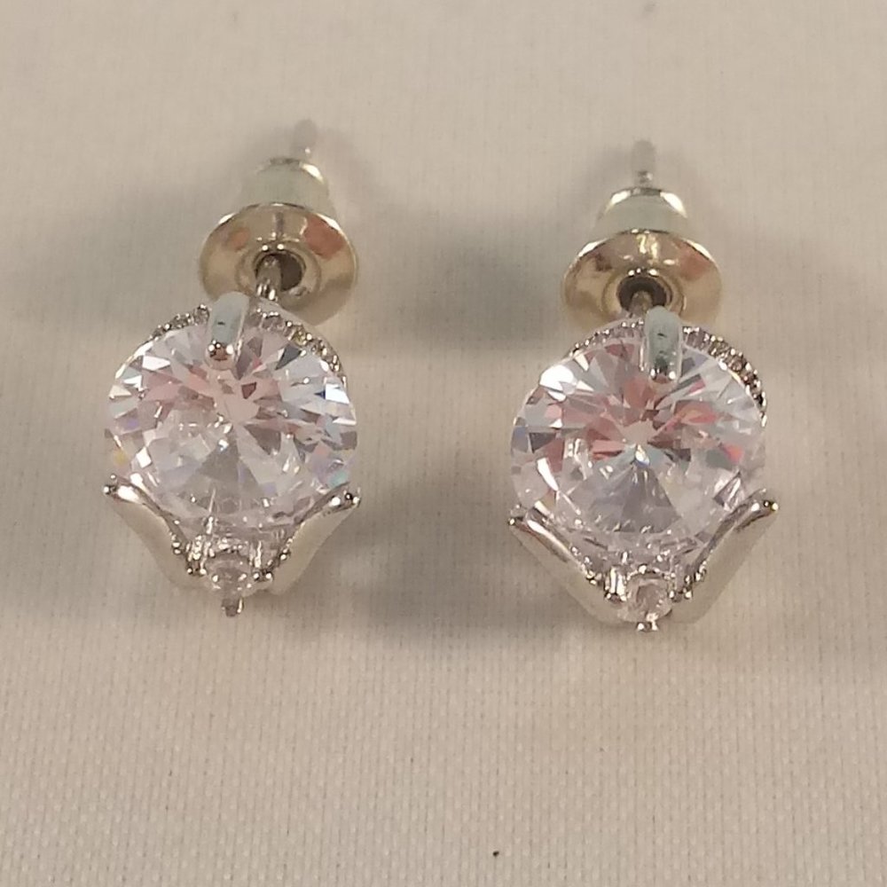 Silver Plated Diamond Zircon Flower Stud Earrings 1.28ctw ea. Women's Party Gift